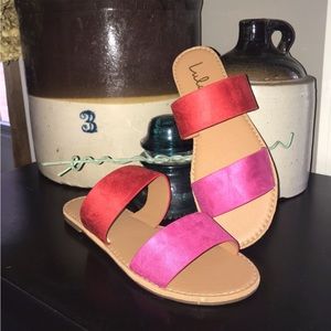 Lulu’s sandals